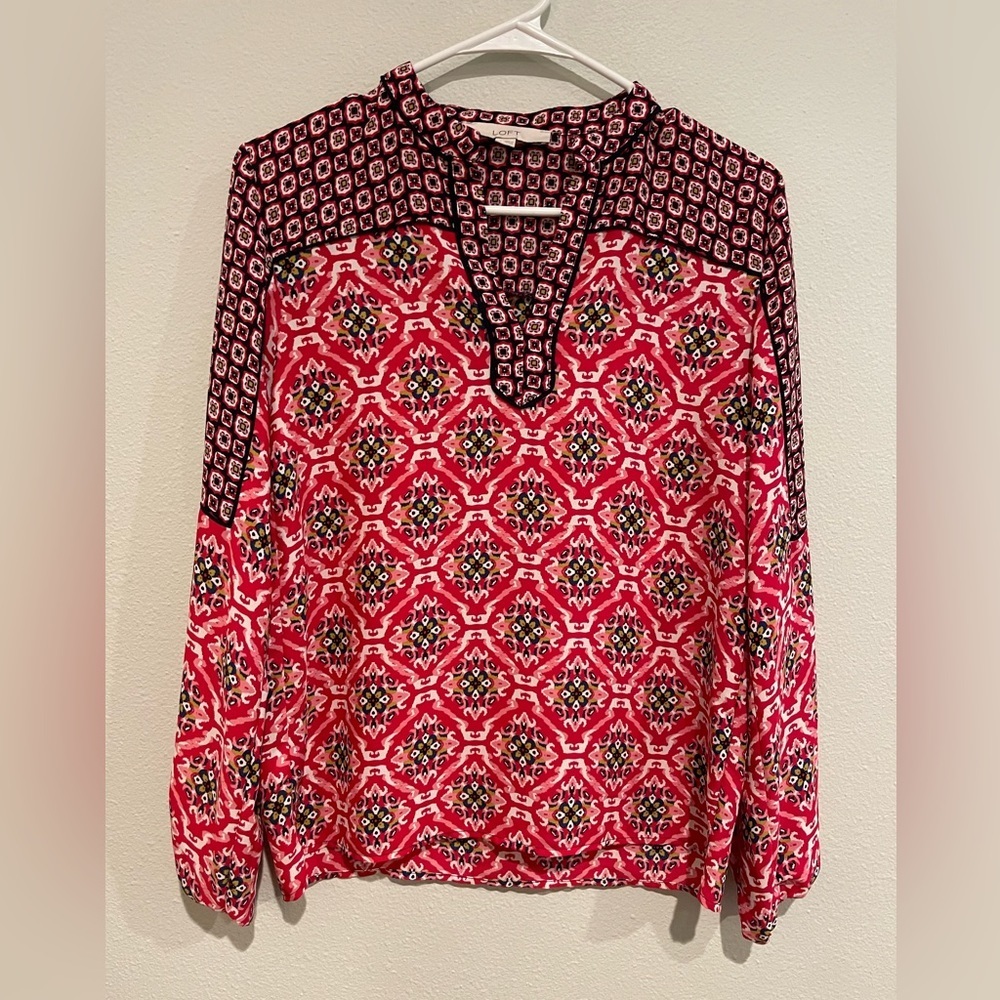 Women’s blouse by Loft.  Black and Red geometrical design. Size XS